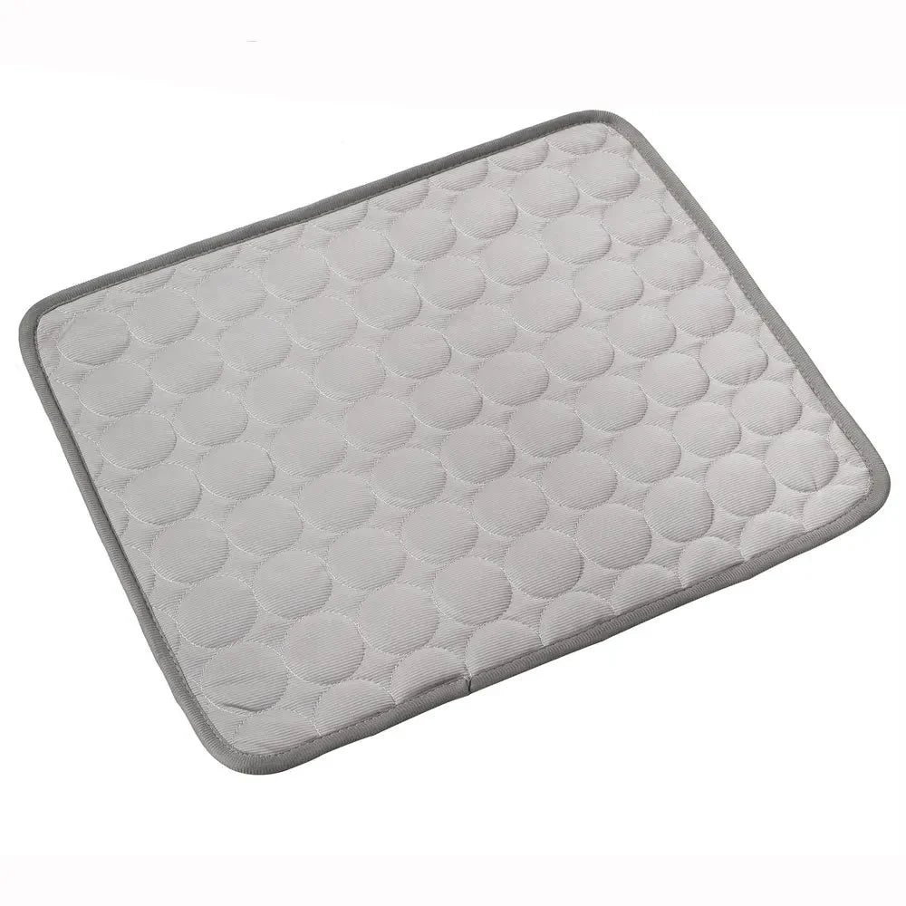 ZeliPet™ Instant Chill Pad – Self-Cooling Pet Mat